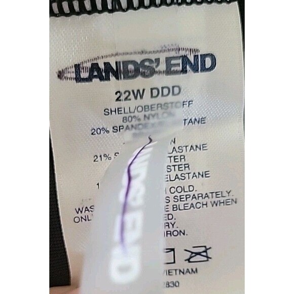 Lands’ End Large 22W DDD Black Bikini Swim Top Twist Front Padded Underwire S623 - Picture 7 of 8